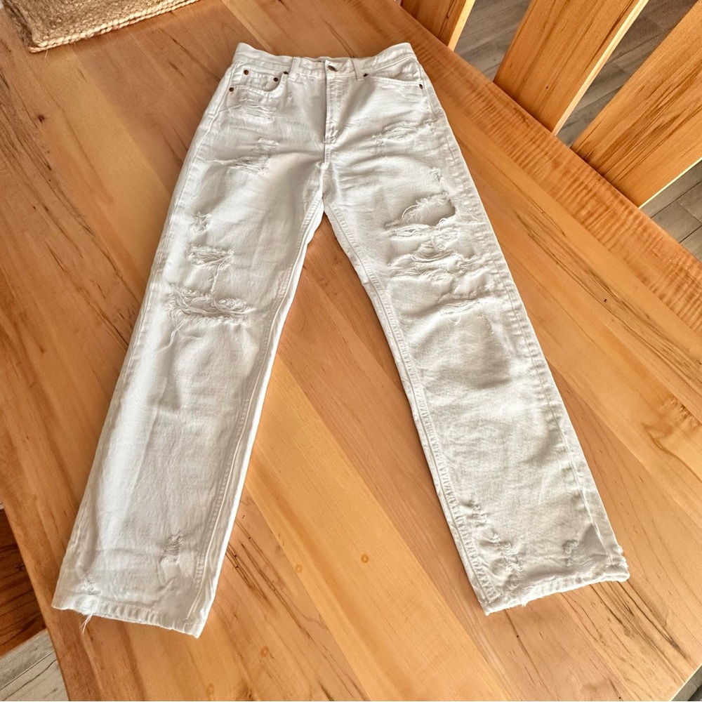 ZARA white distressed jeans 4